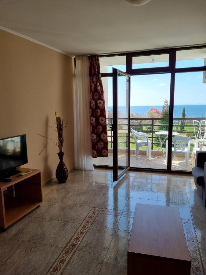 Luxsus Apartment Diamond Свети Влас Екстериор снимка