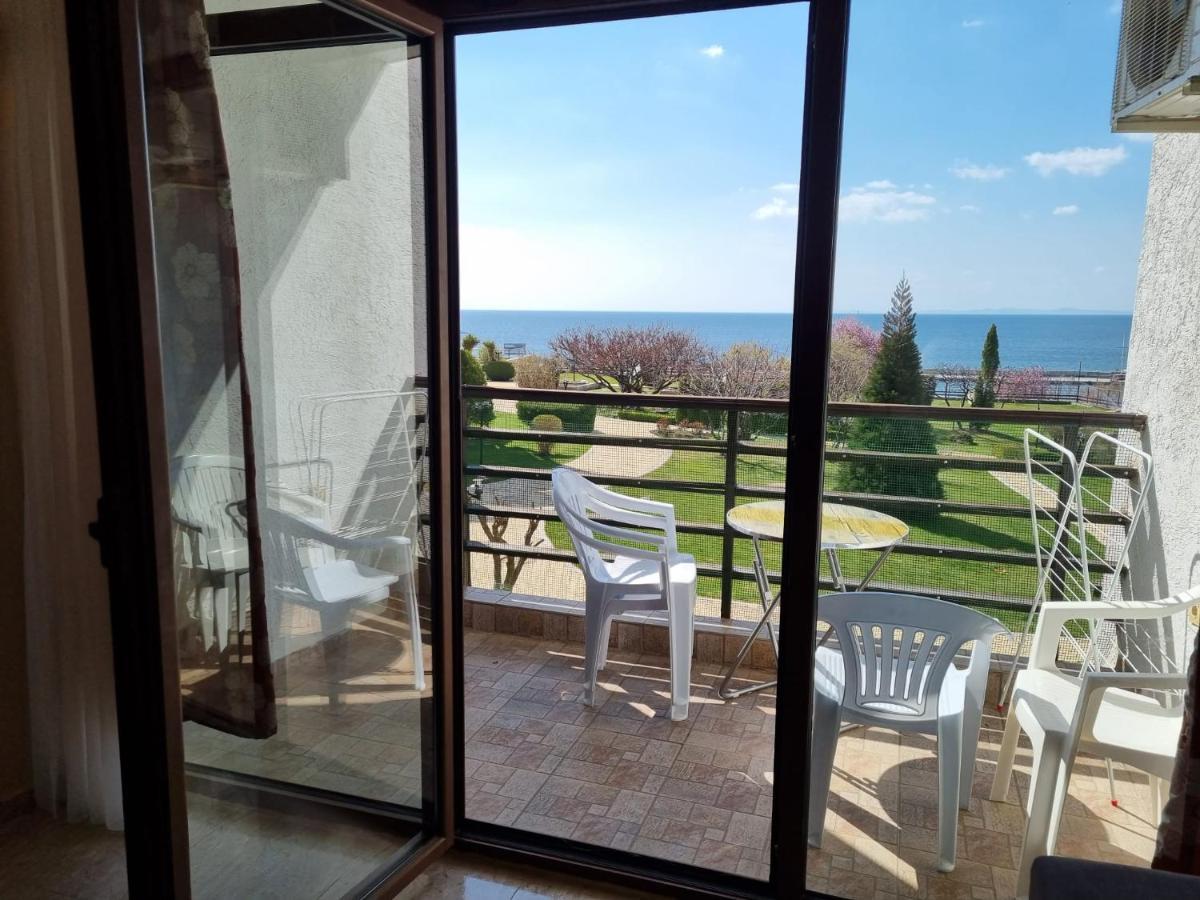 Luxsus Apartment Diamond Свети Влас Екстериор снимка