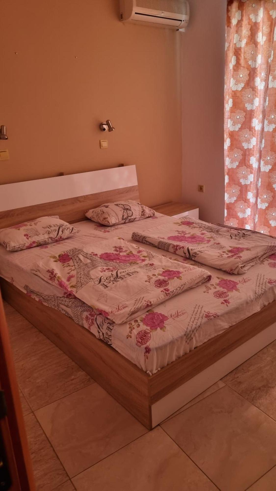 Luxsus Apartment Diamond Свети Влас Екстериор снимка