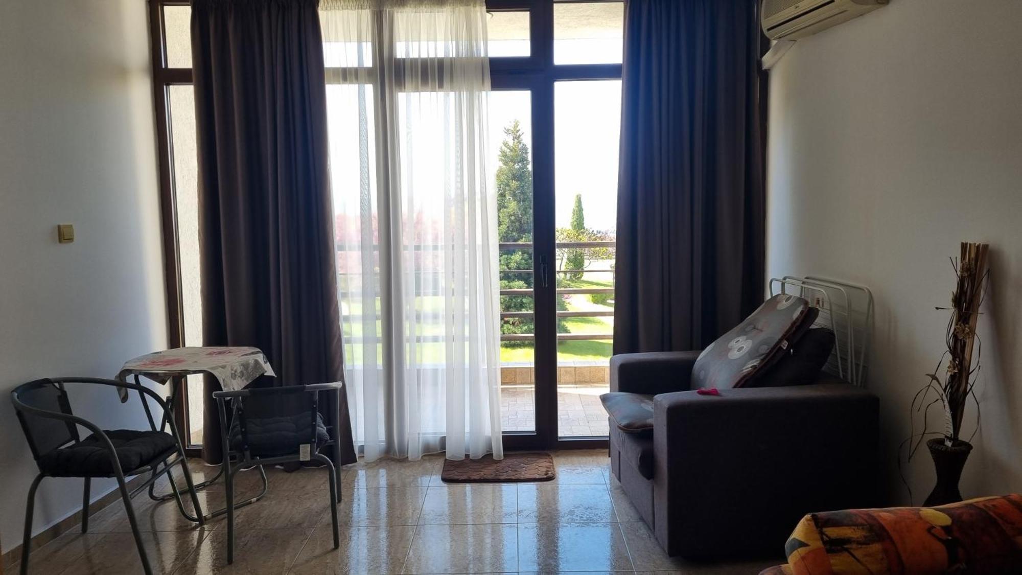 Luxsus Apartment Diamond Свети Влас Екстериор снимка